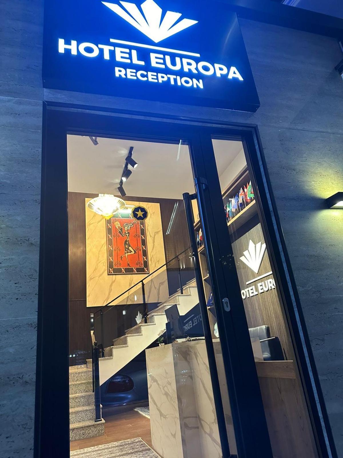 Hotel Europa Prishtina Пристина Екстериор снимка