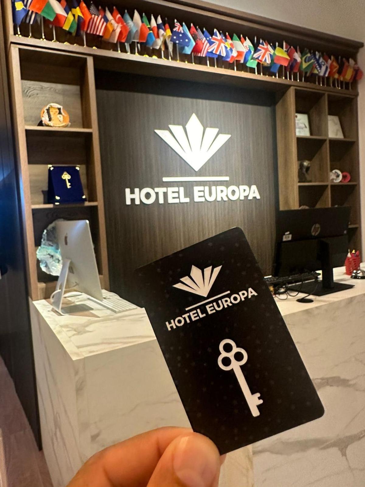 Hotel Europa Prishtina Пристина Екстериор снимка