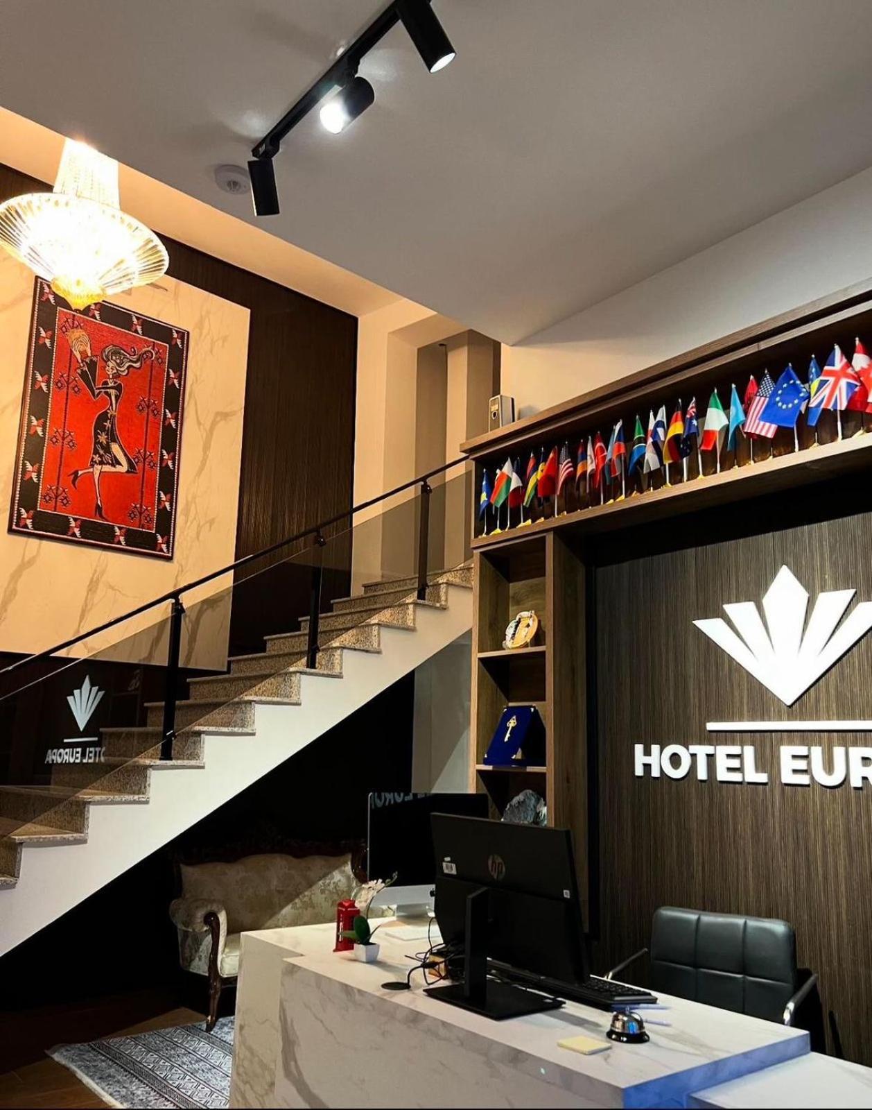 Hotel Europa Prishtina Пристина Екстериор снимка